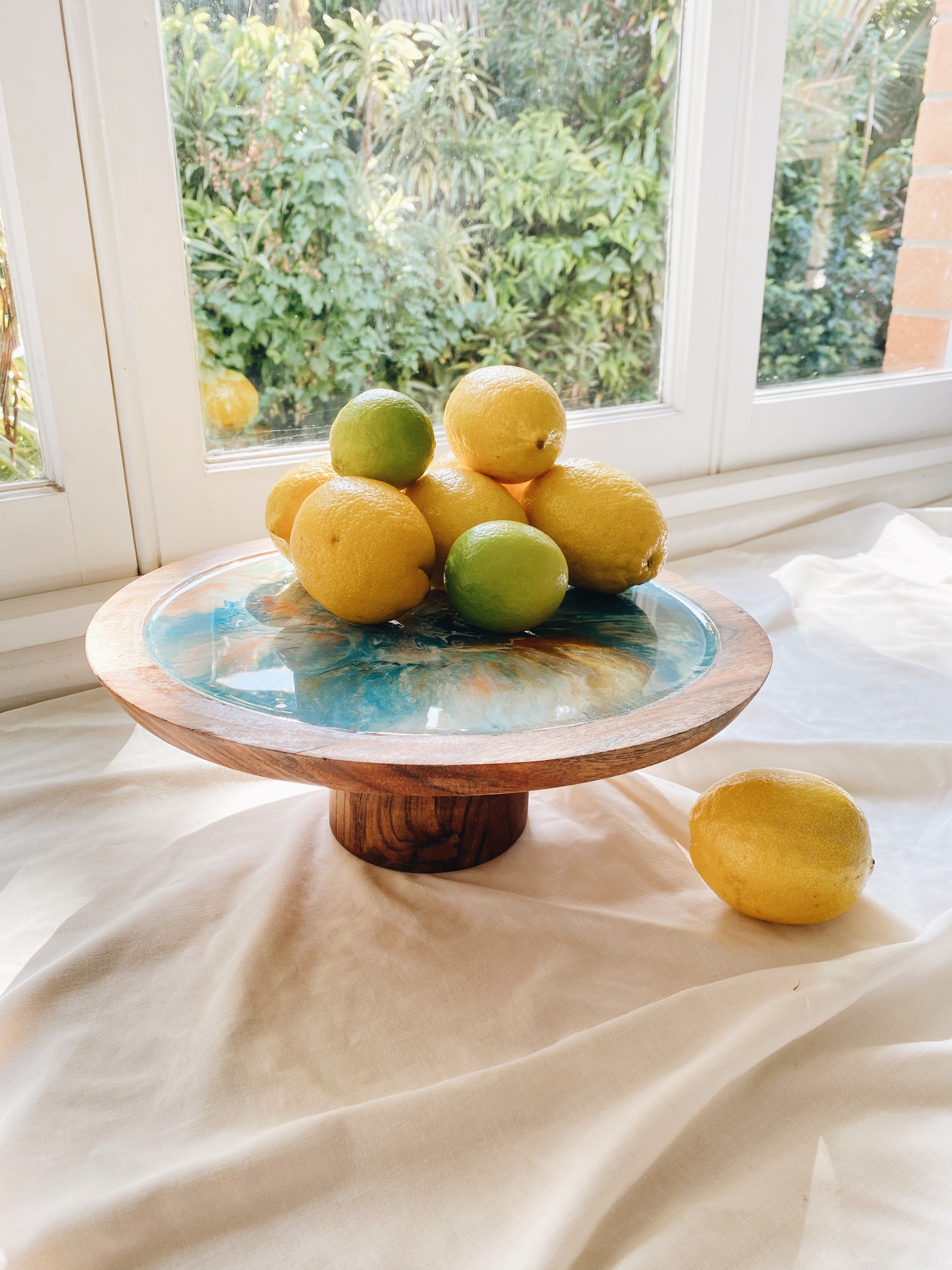 RESIN HOMEWARES