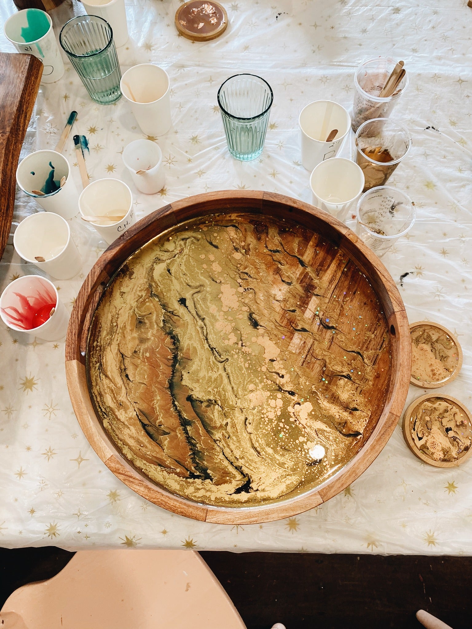 RESIN HOMEWARES