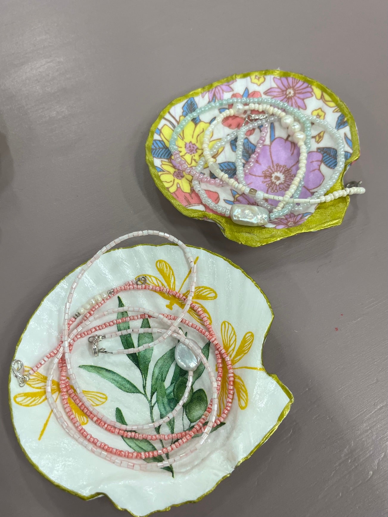 SHELL ART AND DECOUPAGE