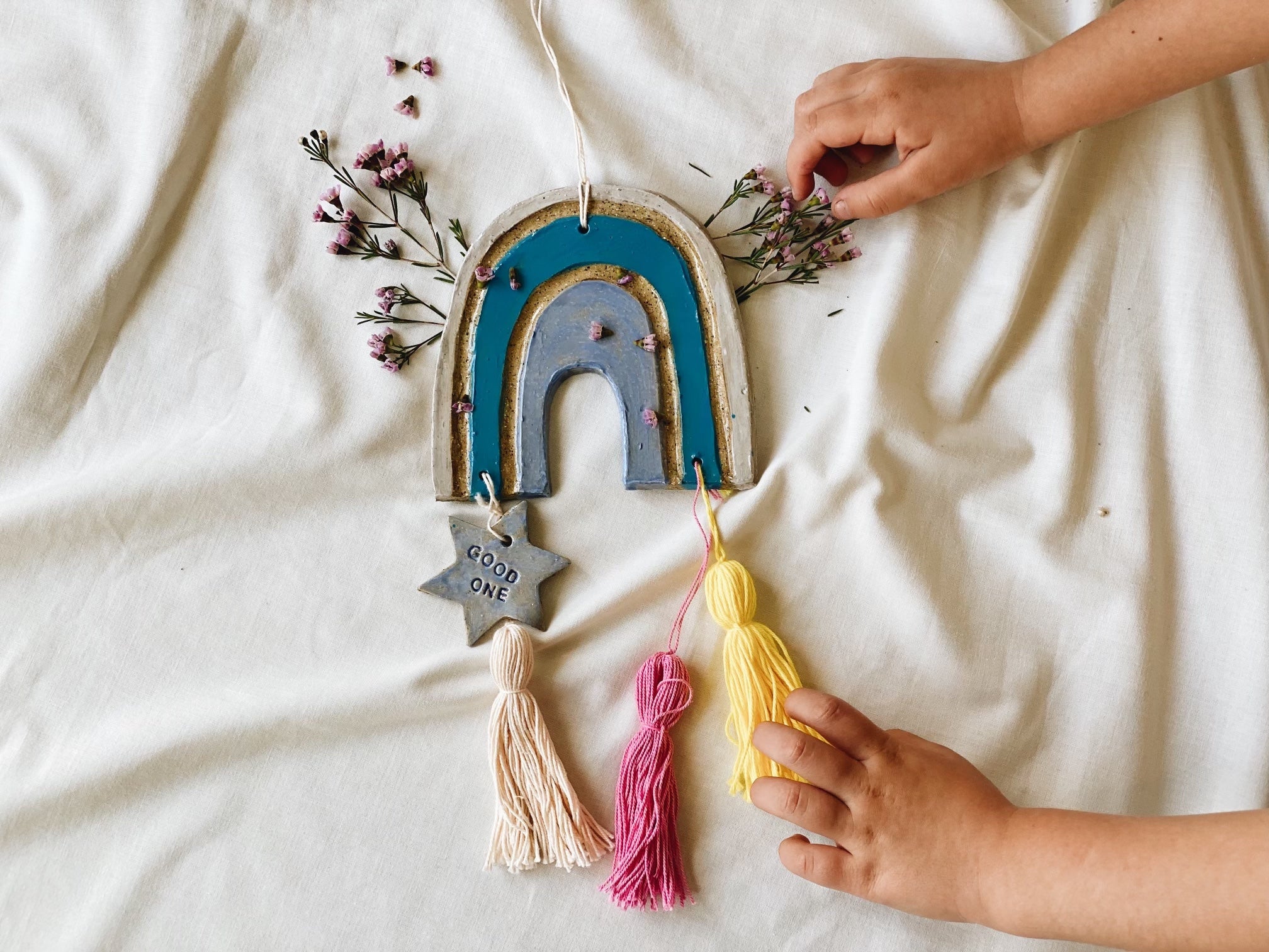 RAINBOW CLAY PLAY