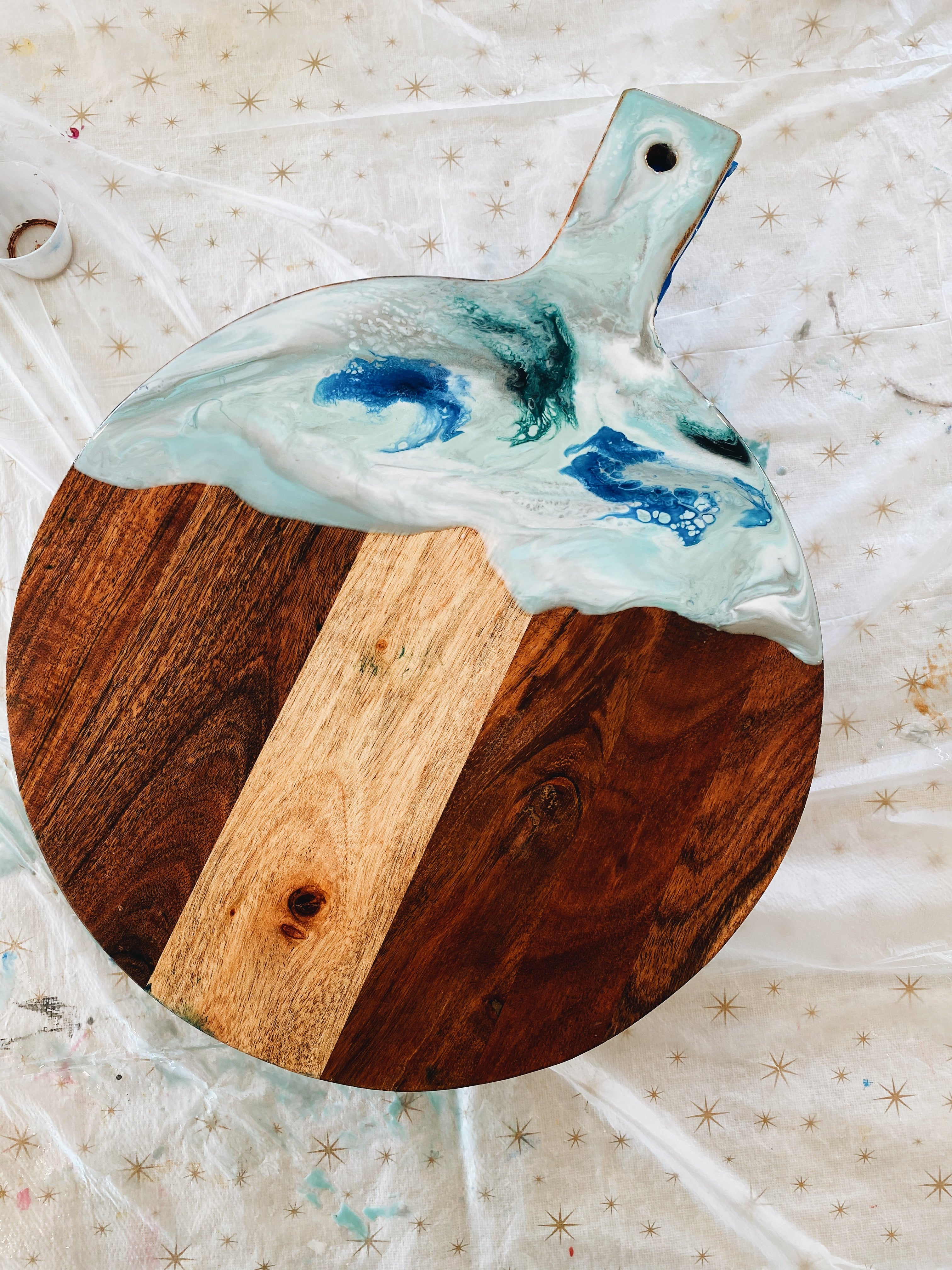RESIN HOMEWARES