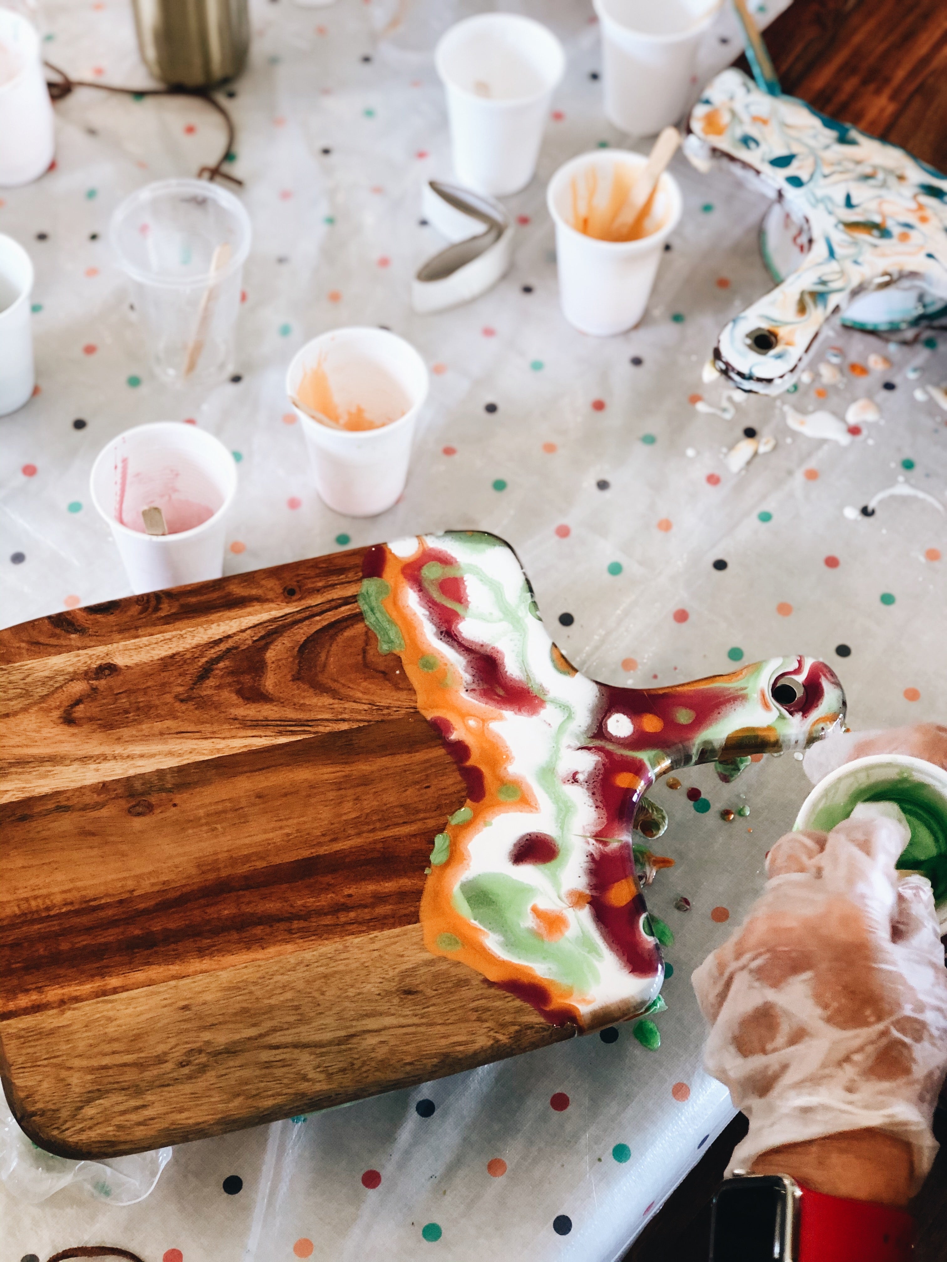 RESIN HOMEWARES