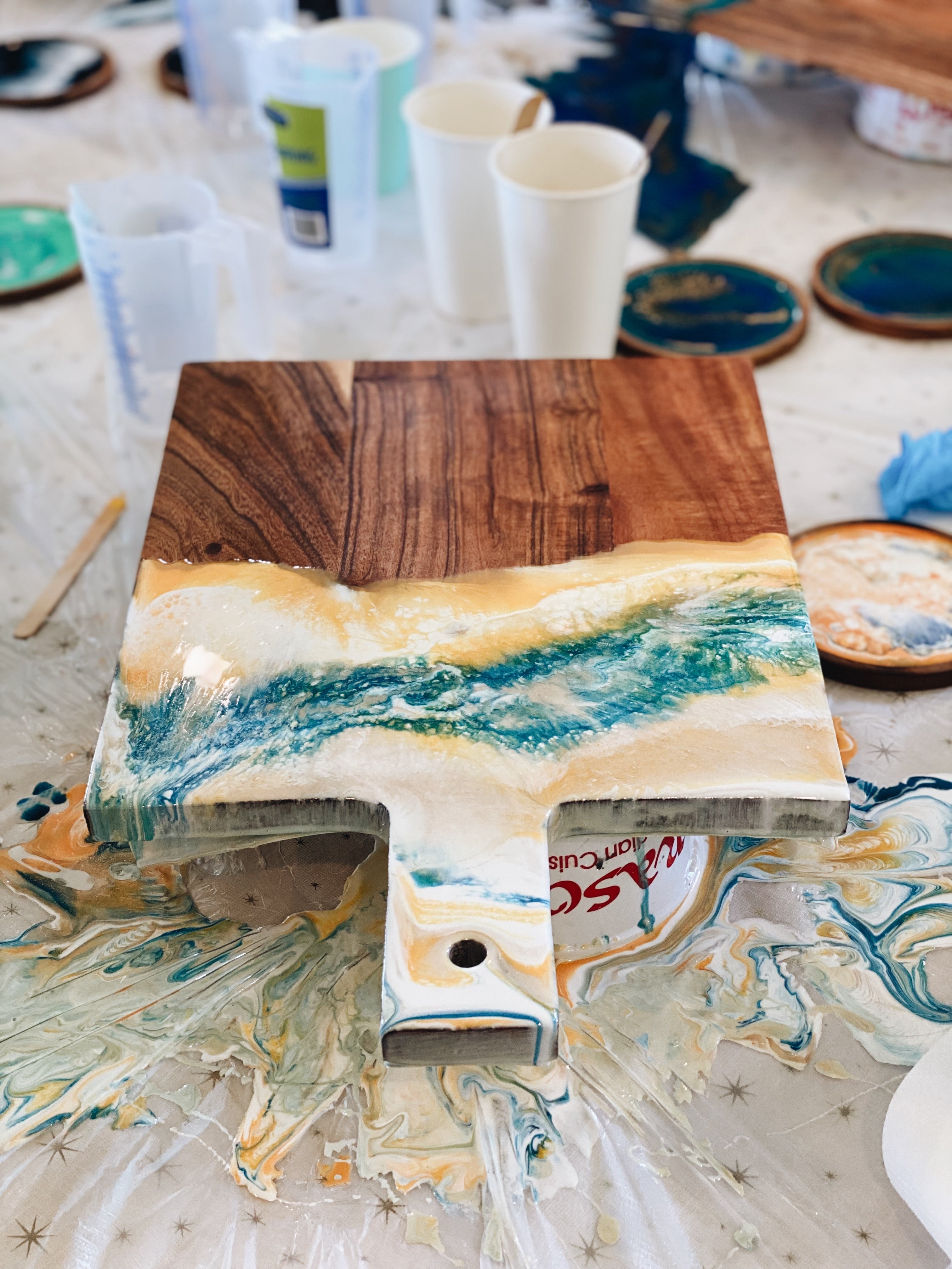 RESIN HOMEWARES