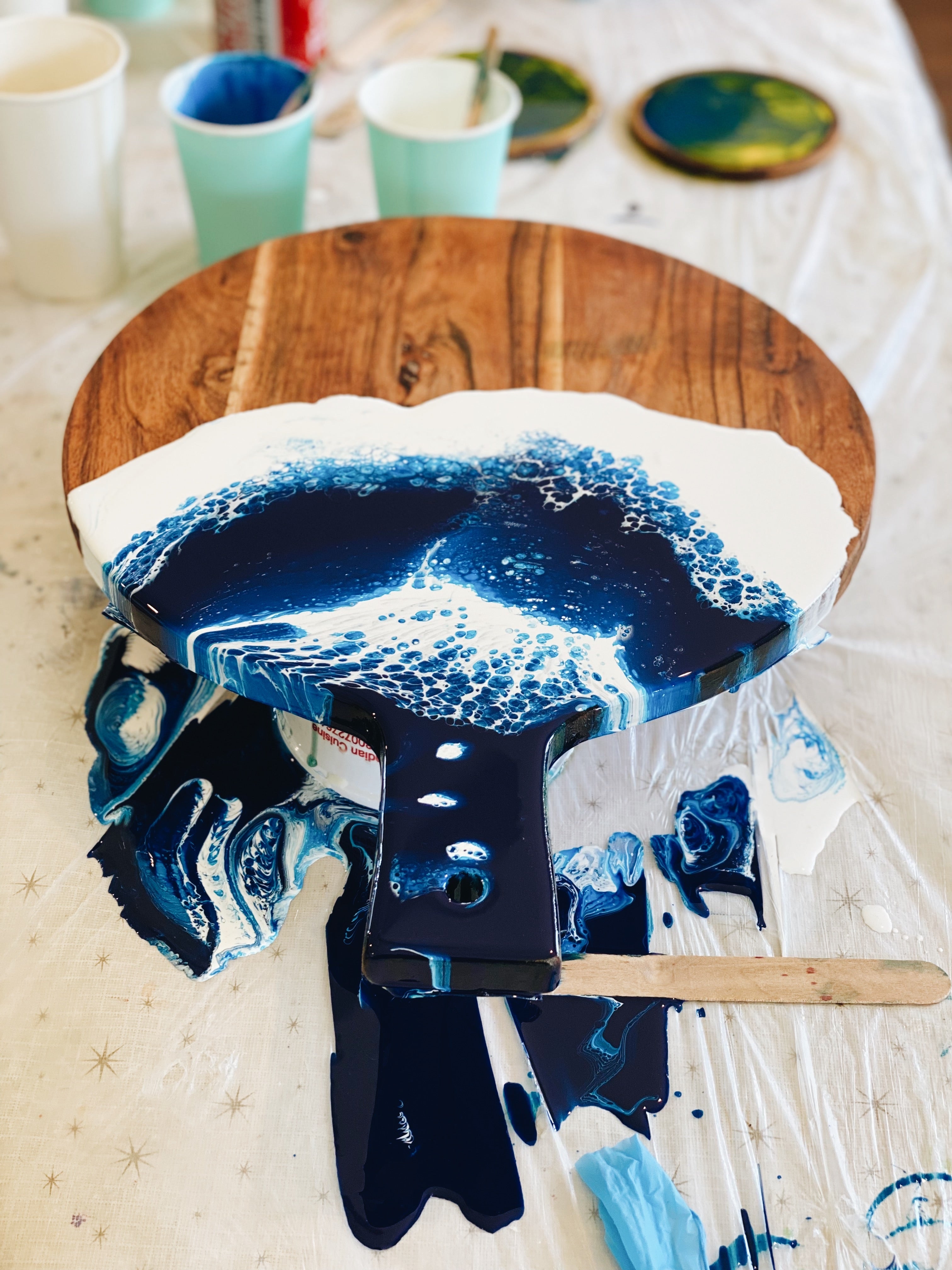 RESIN HOMEWARES