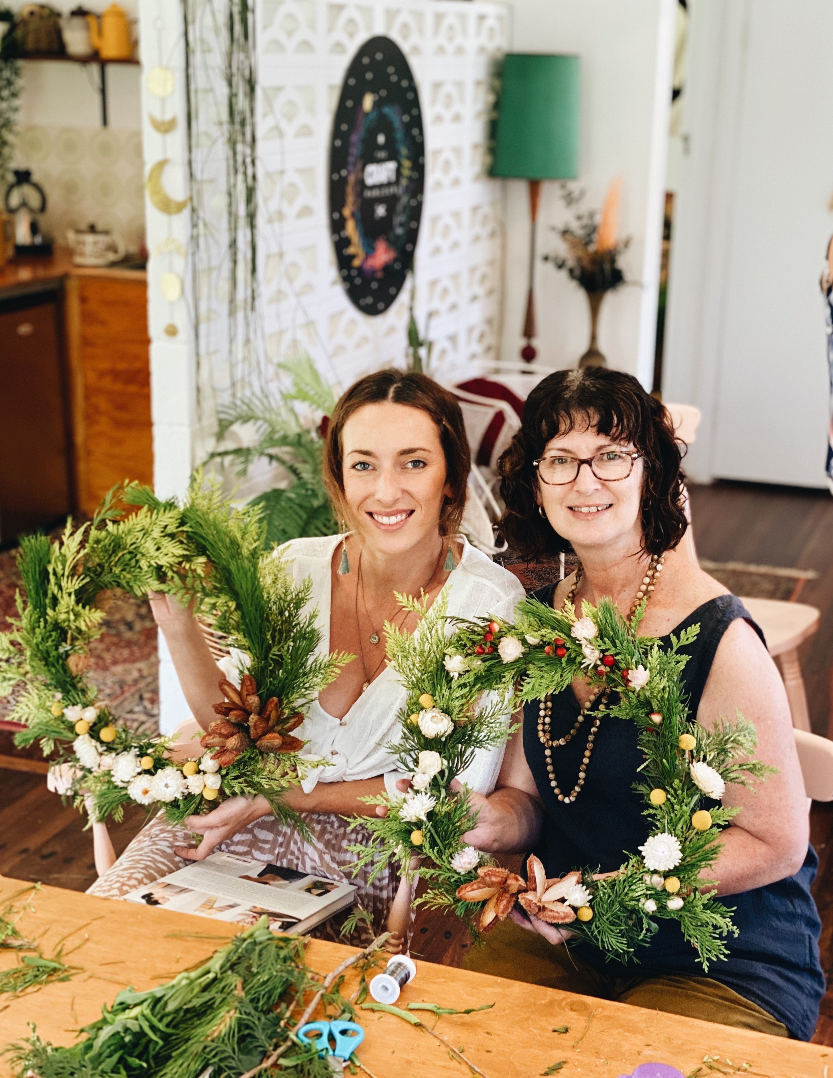 FESTIVE WREATH