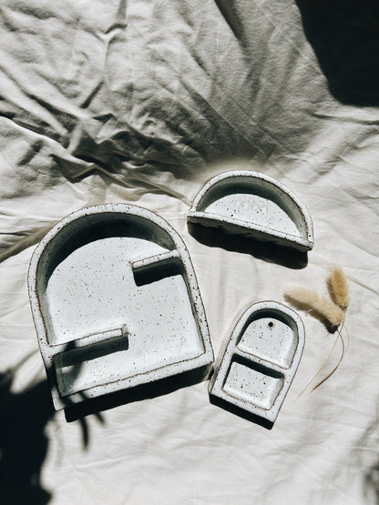 CERAMIC MINI WALL SHELF