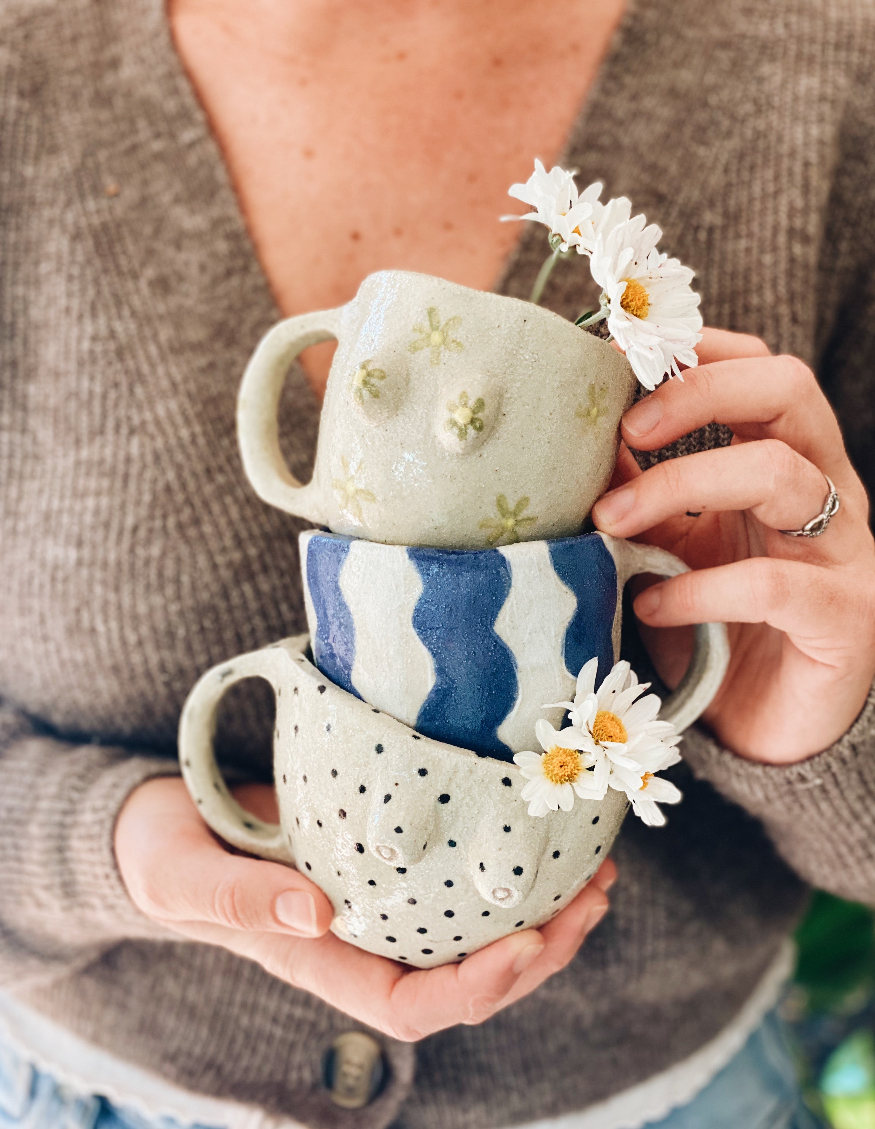 FRI-CLAY BOOBIE MUG