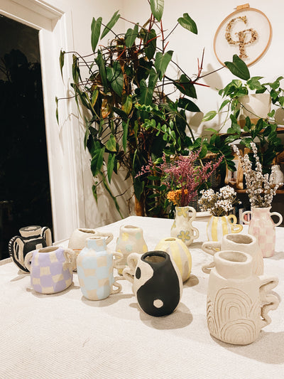 MAKE A MINI VASE