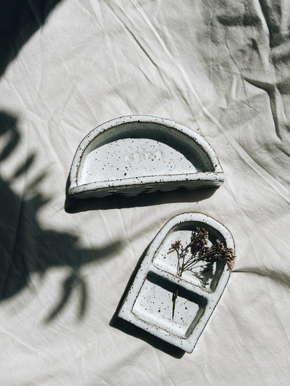 CERAMIC MINI WALL SHELF