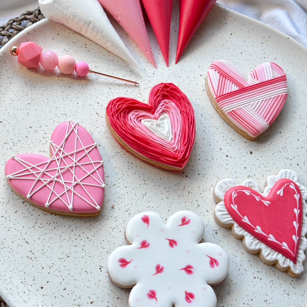 COOKIE DECORATING - HEARTS & FLOWERS