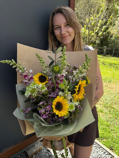 FLOWER CLUB