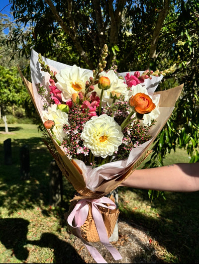FLOWER CLUB