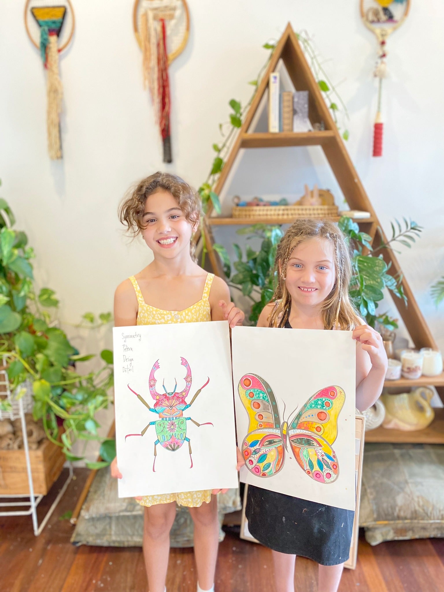 KIDS & TEENS FANTASTICAL BOTANICAL PAINTING