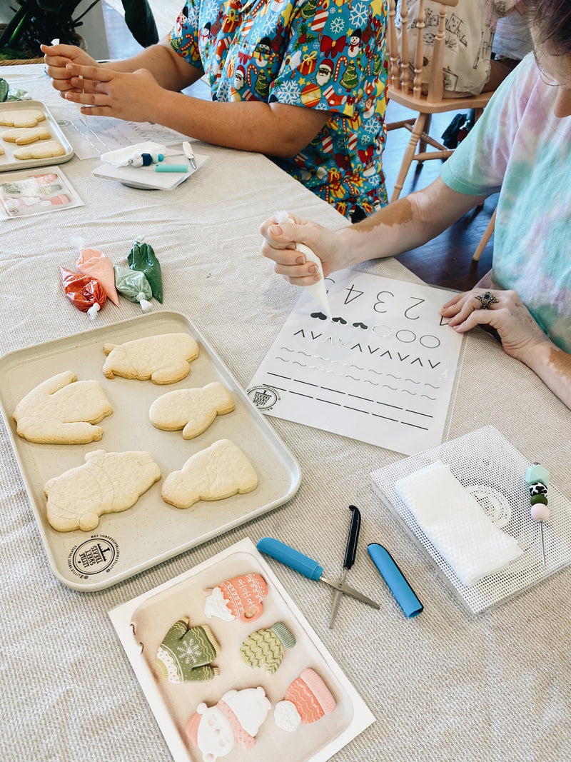 8TH DECEMBER - FESTIVE COOKIE DECORATING