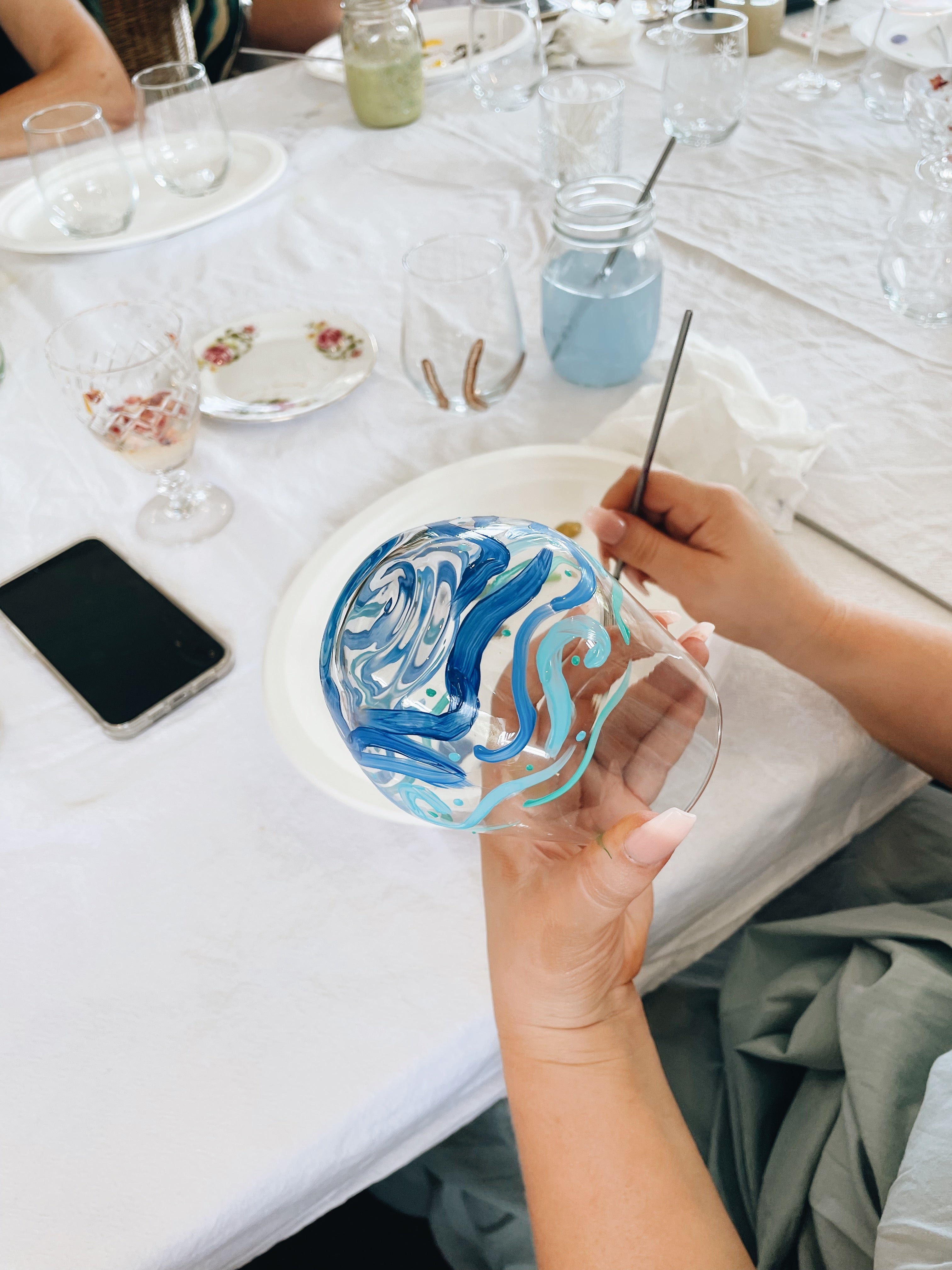 PAINTING GLASSWARE