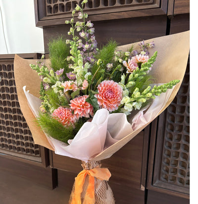 FLOWER CLUB