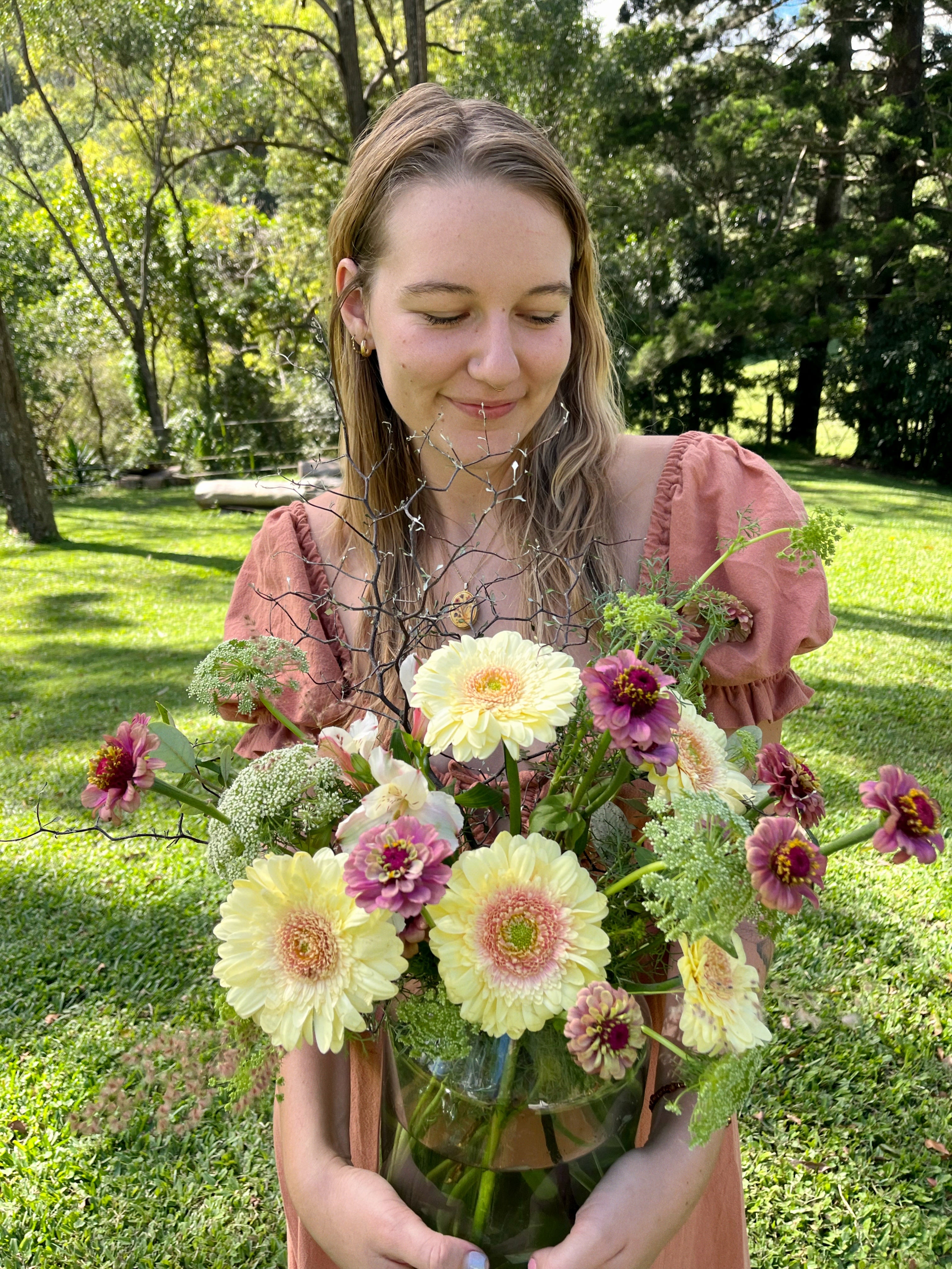 FLOWER CLUB