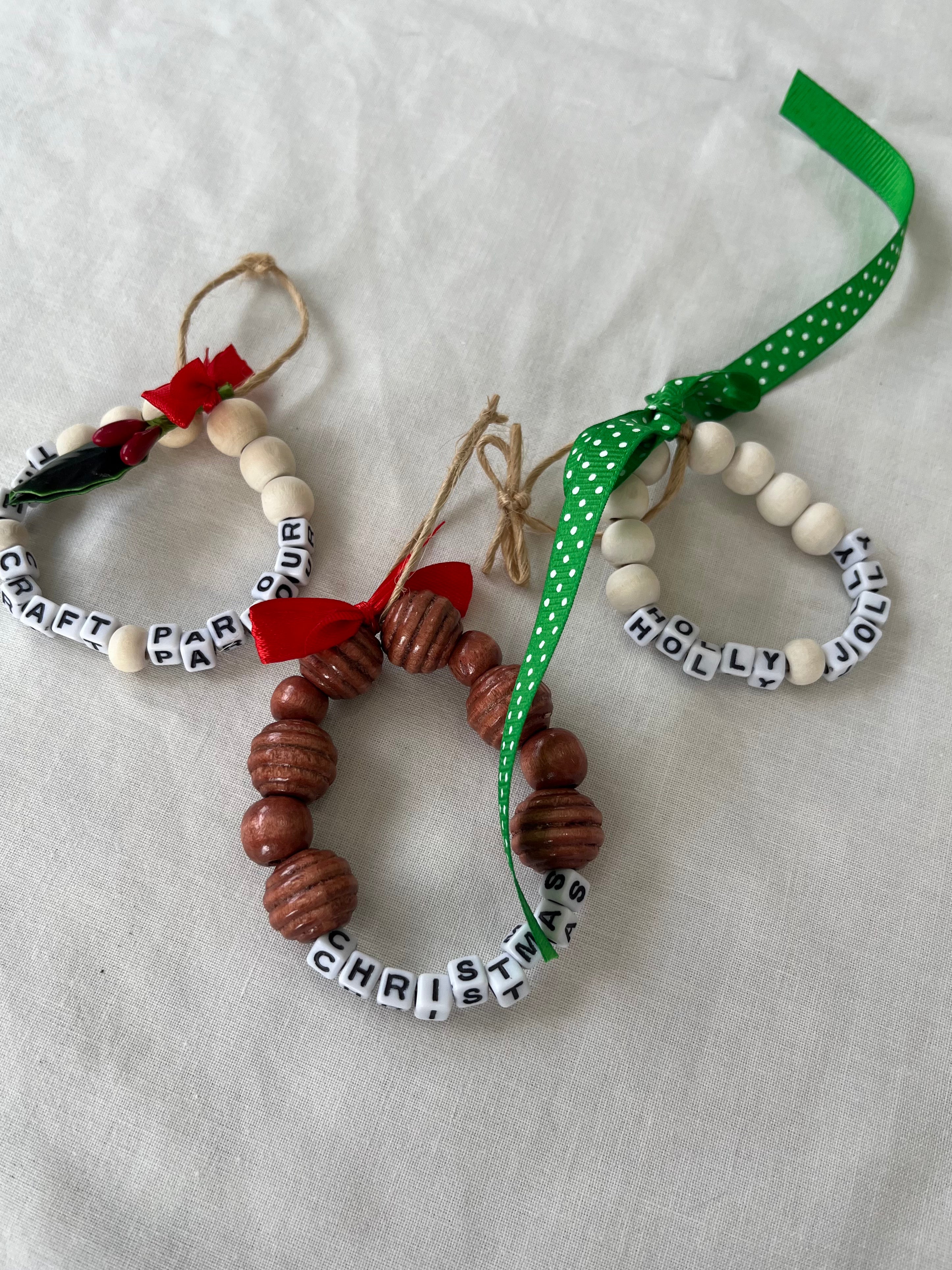 CHRISTMAS CRAFTS