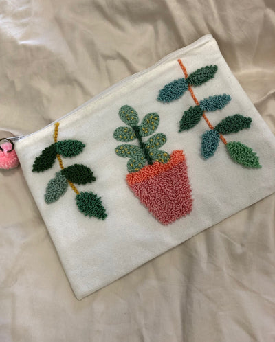 PUNCH NEEDLE ART