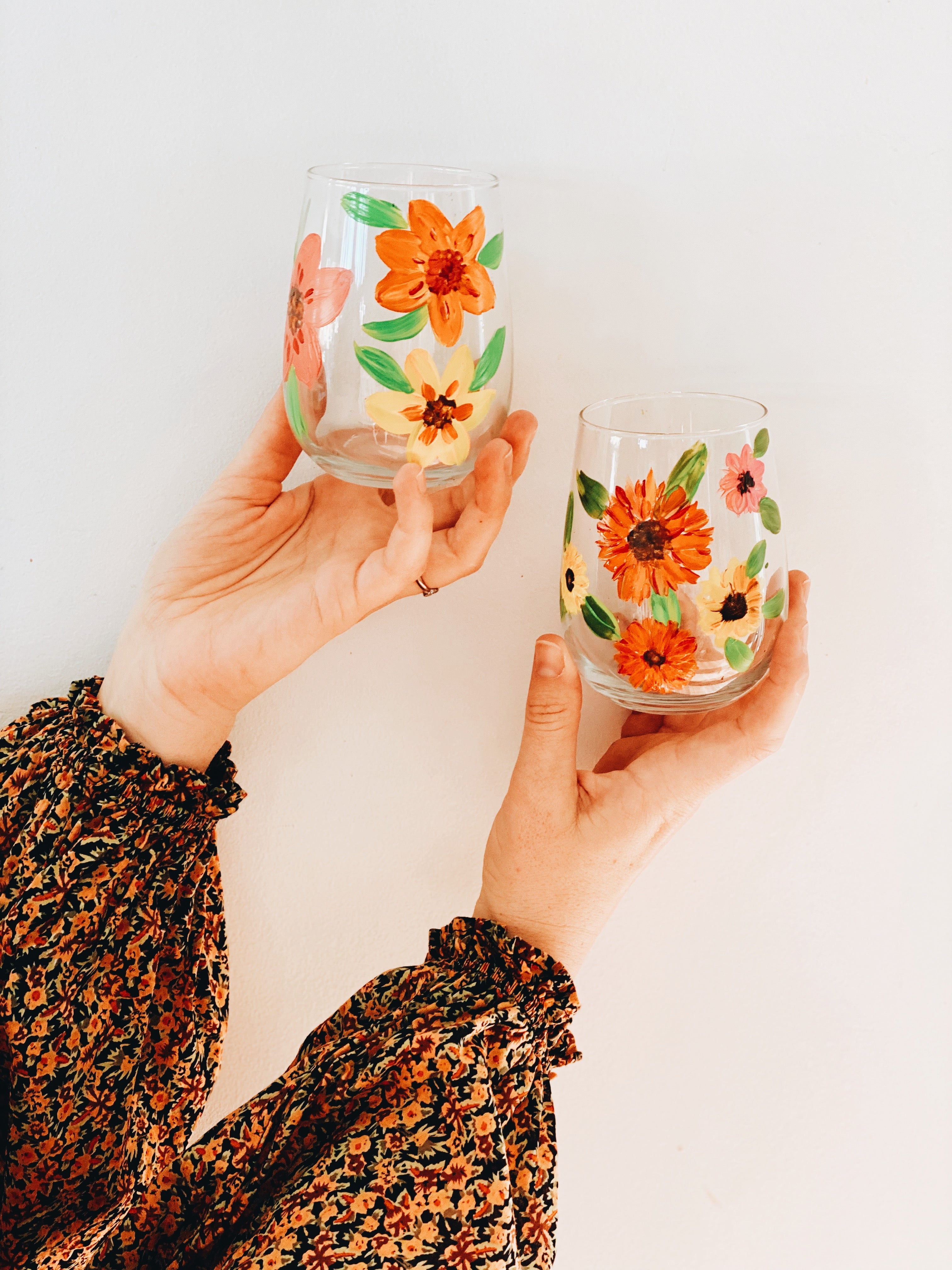 PAINTING GLASSWARE