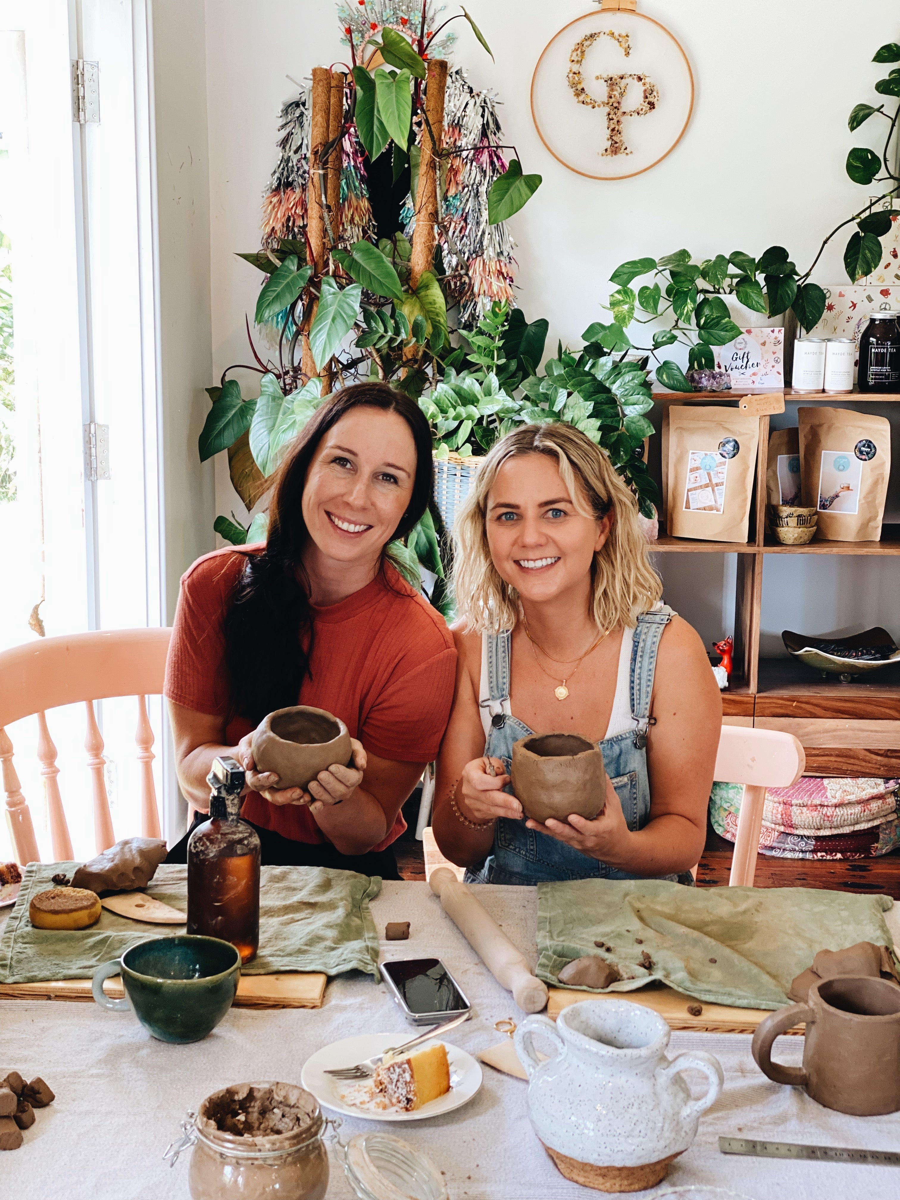 MAKE A CERAMIC MUG