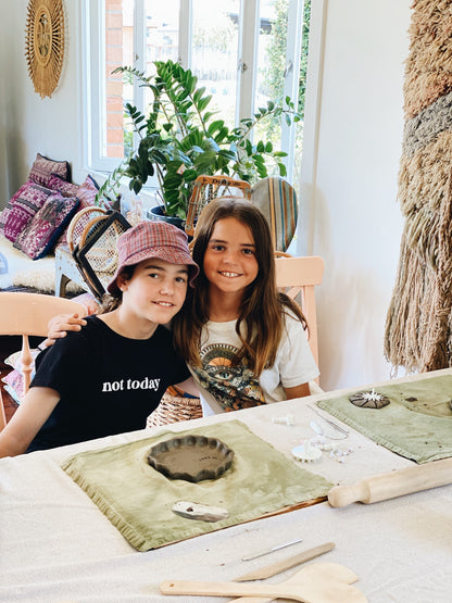 MAMA/DADA + CUB CLAY PLAY