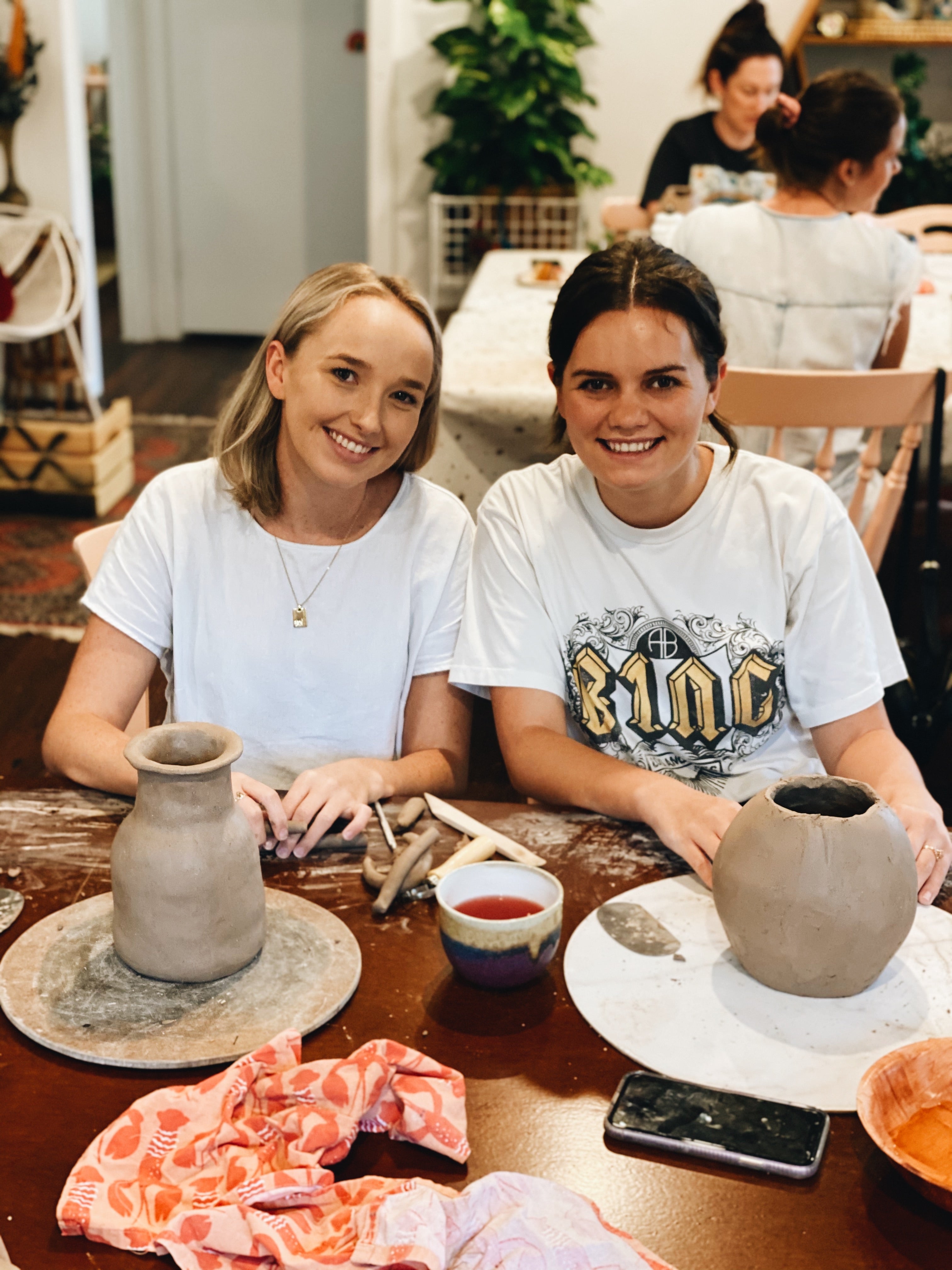 MAKE A CERAMIC VASE