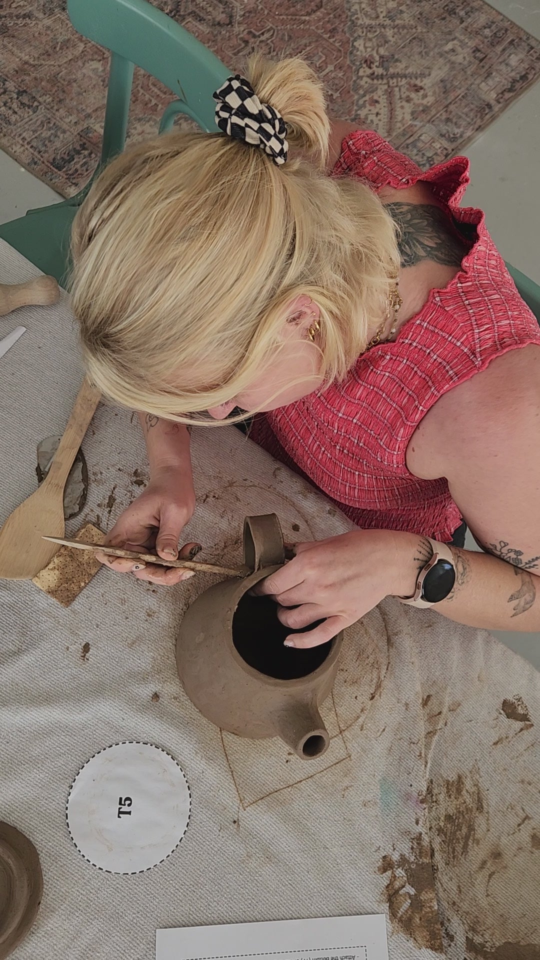 Load video: CERAMIC TEAPOT